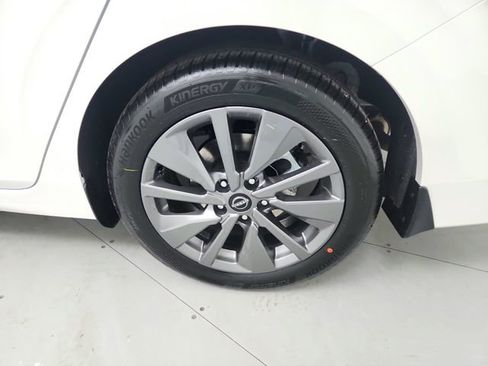 New 2026 Nissan Sentra SL w/ Floor Mat Package image 41