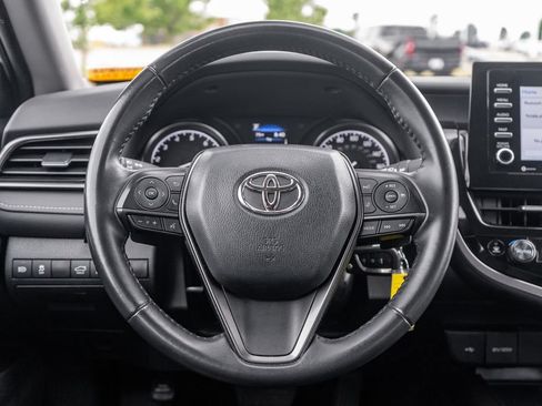 Used 2024 Toyota Camry SE FWD image 14