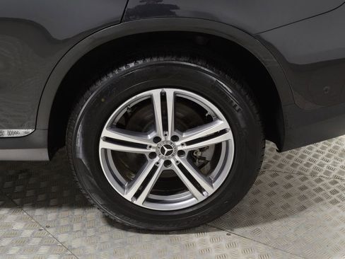 Used 2021 Mercedes-Benz GLC 300 4MATIC image 37
