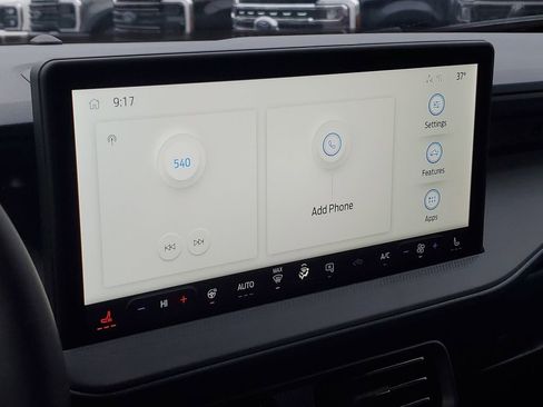 New 2025 Ford Maverick XLT w/ XLT Luxury Package image 18