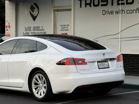 Used 2017 Tesla Model S 75D AWD/4WD image 12