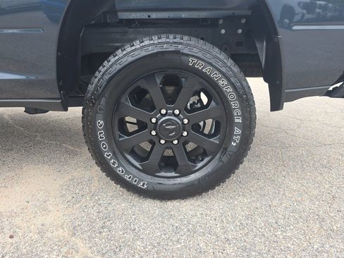 Used 2025 RAM 2500 Big Horn AWD/4WD image 35