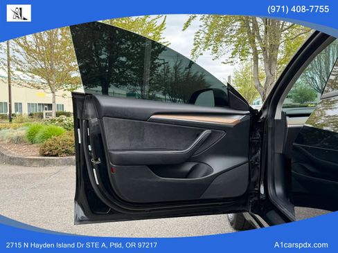 Used 2022 Tesla Model 3 Long Range AWD/4WD image 10