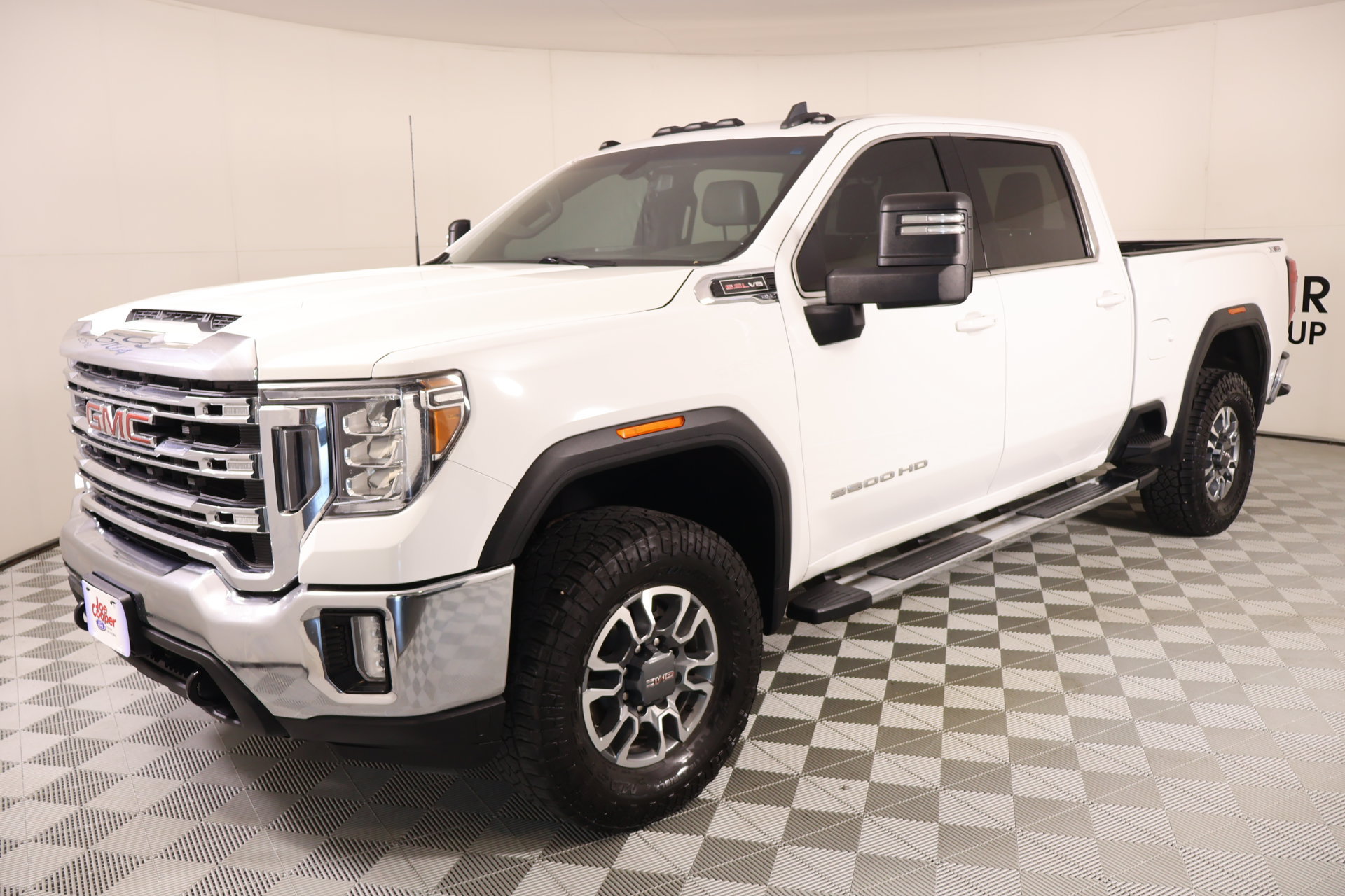 Used 2022 GMC Sierra 2500 SLE w/ SLE Value Package; AWD/4WD image 10