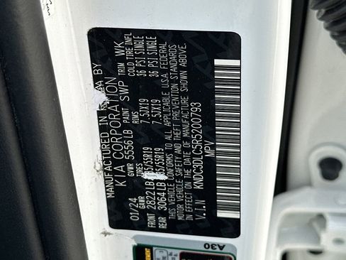 Certified 2024 Kia EV6 Light AWD/4WD image 29