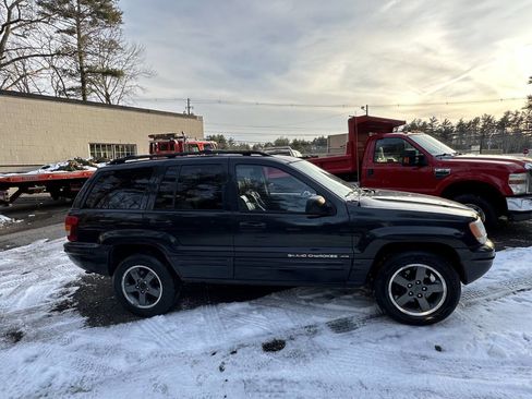 Used 2003 Jeep Grand Cherokee Limited image 2