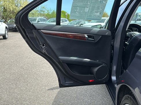 Used 2010 Mercedes-Benz C 300 4MATIC Sedan image 22