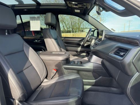 Used 2022 Chevrolet Tahoe Z71 w/ Luxury Package image 28