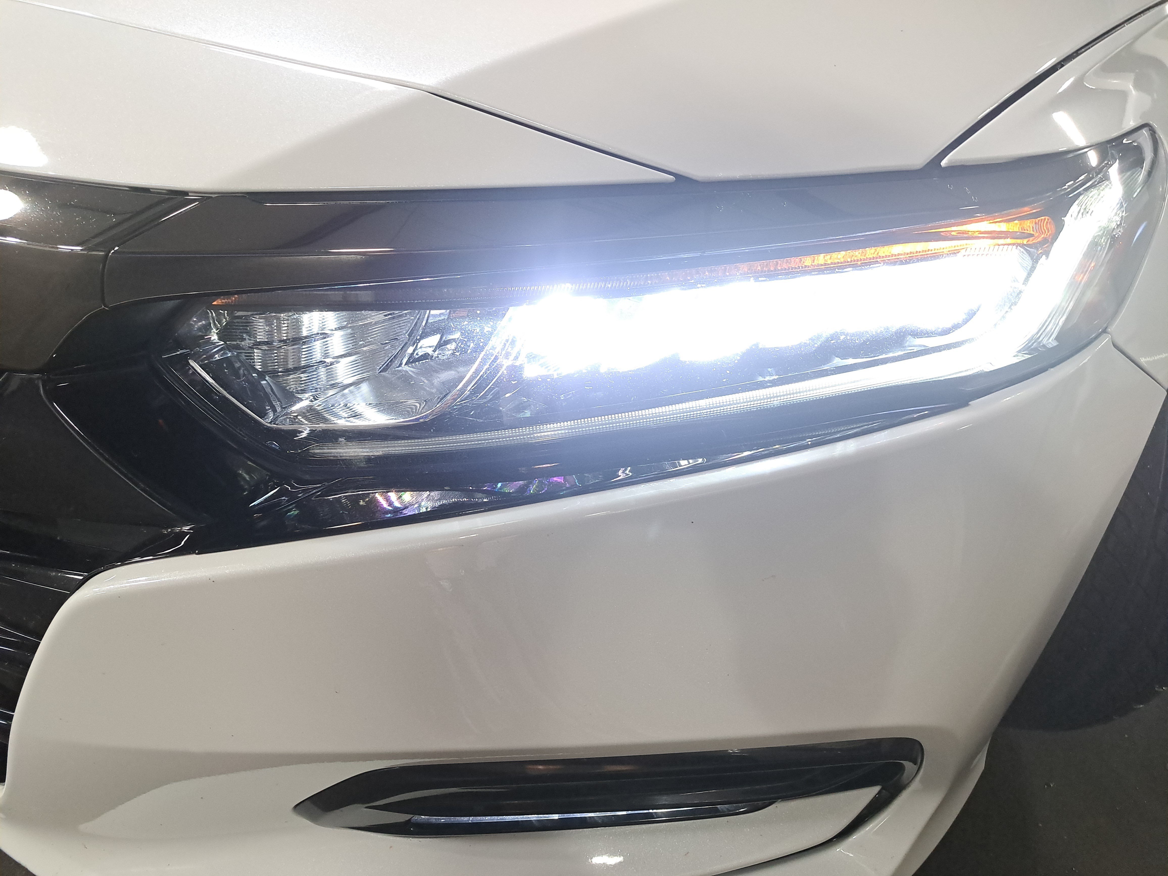 Used 2018 Honda Accord Sport image 29