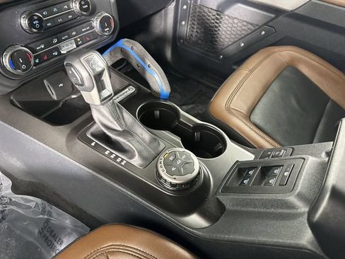 Used 2022 Ford Bronco Outer Banks AWD/4WD image 16