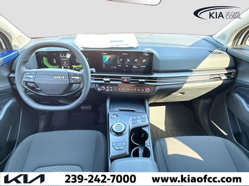 New 2026 Kia Sportage LX image 14
