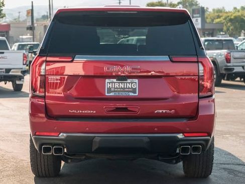 Used 2026 GMC Yukon AT4 w/ AT4 Premium Plus Package AWD/4WD image 4