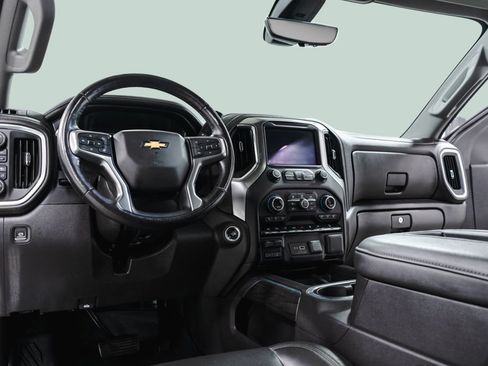 Used 2020 Chevrolet Silverado 1500 LTZ w/ LTZ Premium Package AWD/4WD image 29