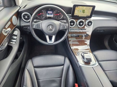 Used 2016 Mercedes-Benz GLC 300 4MATIC image 12