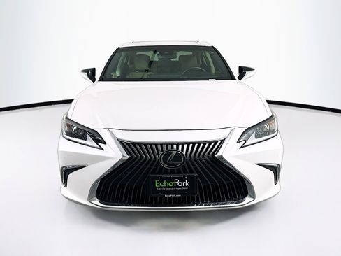 Used 2019 Lexus ES 350 image 2