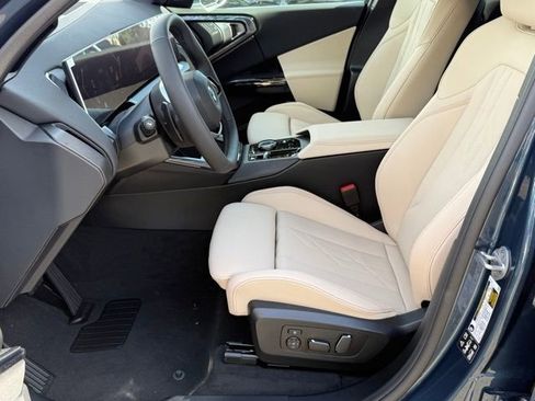 New 2026 BMW X3 xDrive30 w/ Premium Package image 16