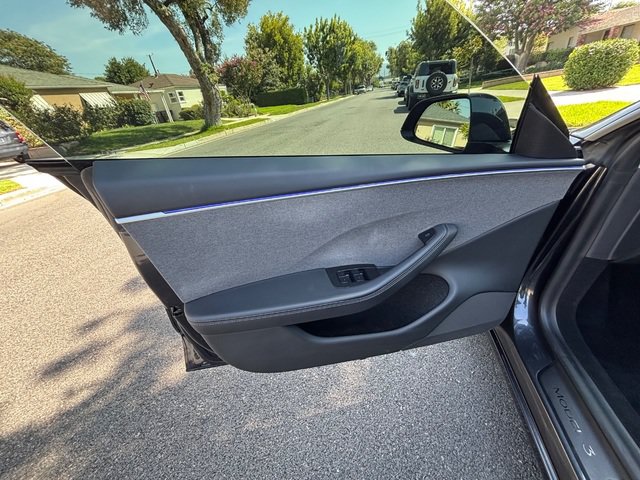 Used 2024 Tesla Model 3 RWD image 31