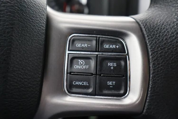 Used 2022 RAM 1500 Classic SLT w/ Electronics Group AWD/4WD image 24