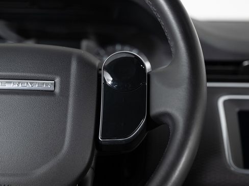 Used 2020 Land Rover Range Rover Evoque S image 32
