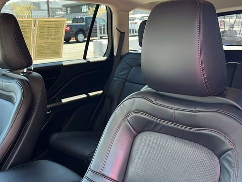Certified 2023 Lincoln Aviator Grand Touring w/ Elements Package Plus AWD/4WD image 15