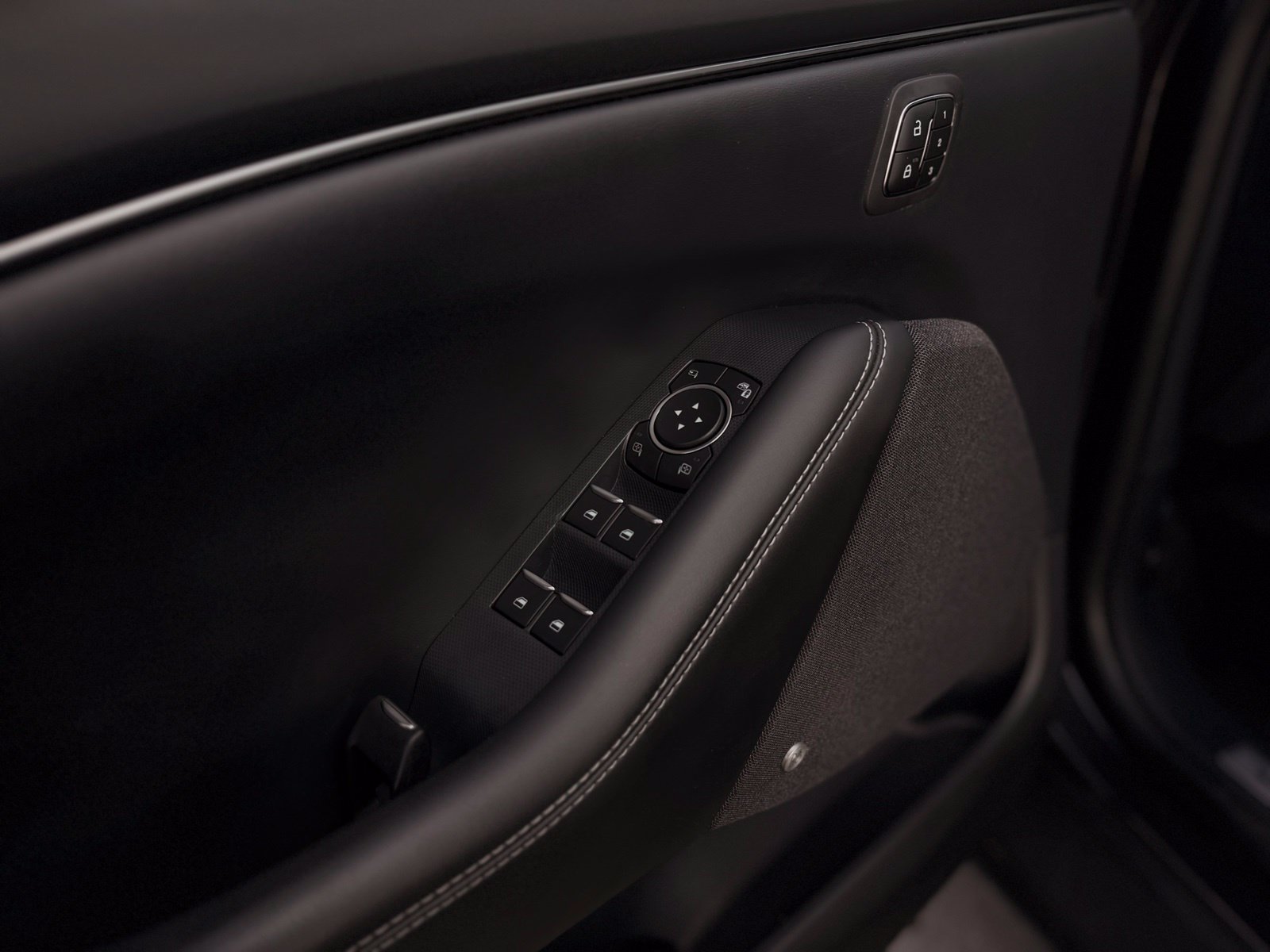 Used 2021 Ford Mustang Mach-E Premium AWD/4WD image 24