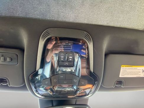 Used 2021 Alfa Romeo Giulia Ti Sport image 27