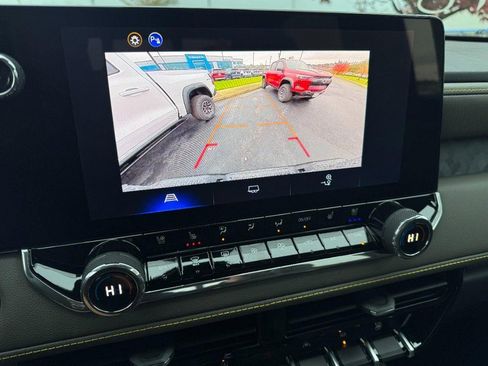 New 2026 Chevrolet Colorado ZR2 image 17