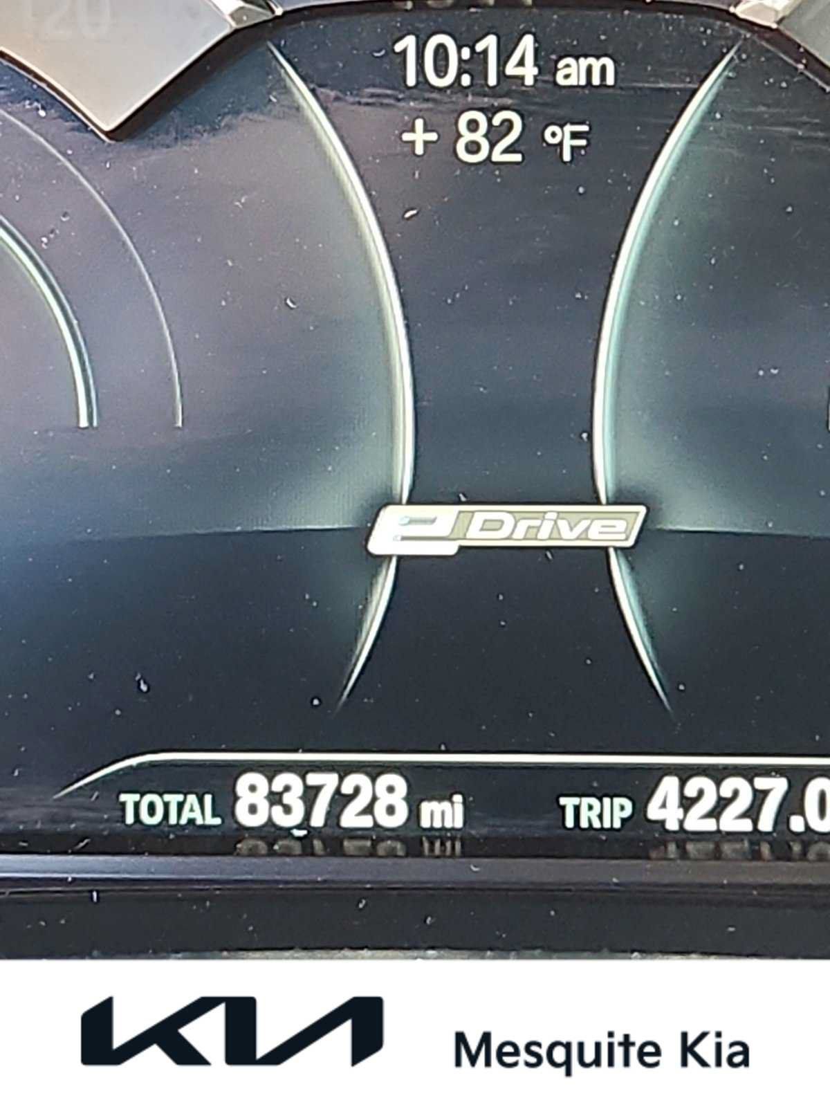 Used 2019 BMW 530e w/ Premium Package RWD image 1