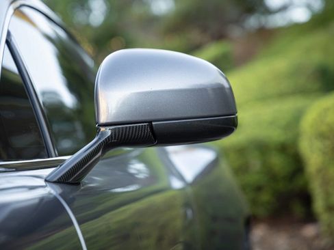 Used 2014 Aston Martin Vanquish Coupe image 24