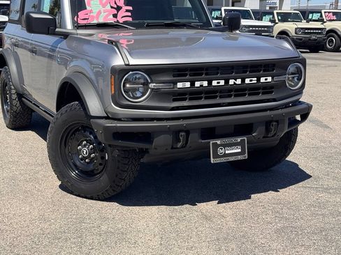 Certified 2023 Ford Bronco Black Diamond AWD/4WD image 3