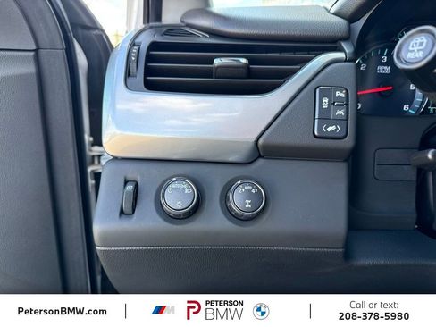 Used 2019 Chevrolet Tahoe LT AWD/4WD image 26