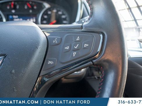 Used 2022 Chevrolet Equinox RS w/ LPO, Floor Liner Package image 12