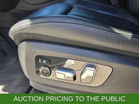 Used 2025 BMW X5 xDrive50e AWD/4WD image 23