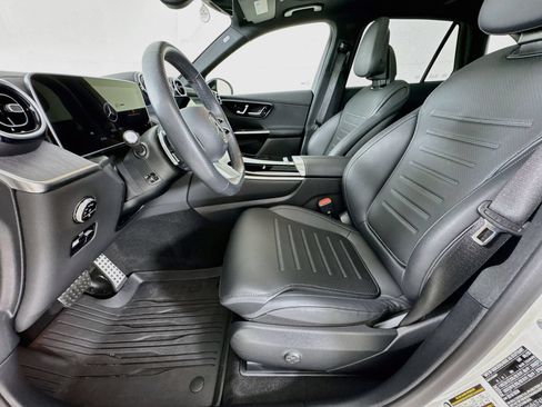 Certified 2026 Mercedes-Benz GLC 300 4MATIC image 21