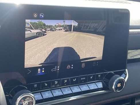 New 2026 Chevrolet Colorado Z71 w/ Technology Package AWD/4WD image 16