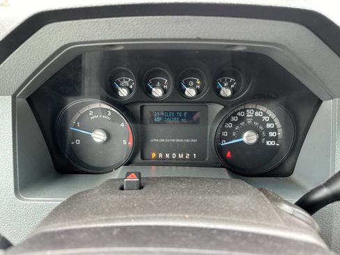 Used 2012 Ford F550 2WD Regular Cab Super Duty w/ Payload Upgrade Pkg image 11