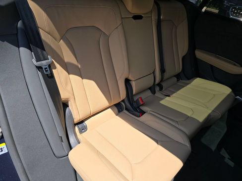 Certified 2025 Audi Q8 Prestige AWD/4WD image 15
