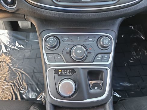 Used 2015 Chrysler 200 Limited w/ Spring Special Group FWD image 25
