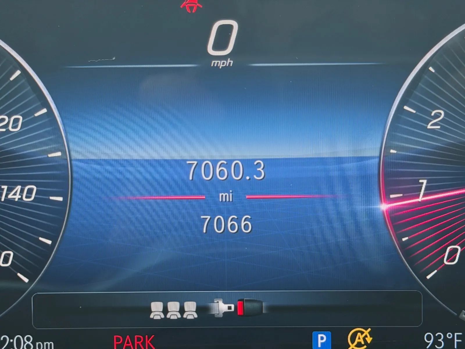 Used 2026 Mercedes-Benz GLB 250 image 23