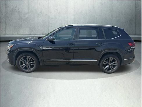 Used 2022 Volkswagen Atlas SEL R-Line AWD/4WD image 2