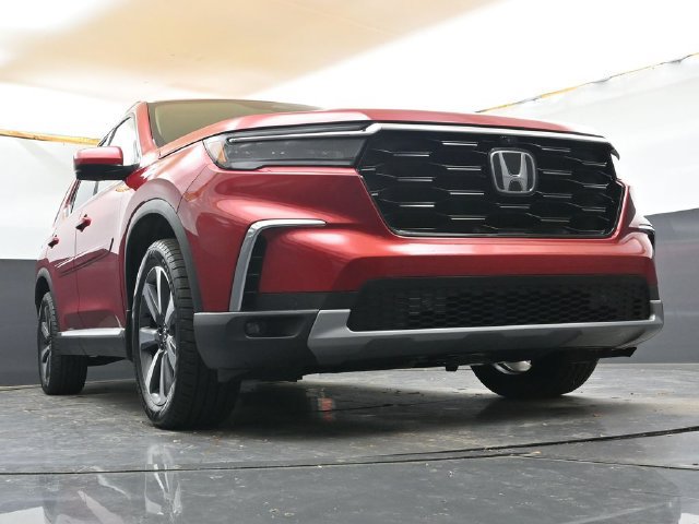 Used 2023 Honda Pilot Elite image 35