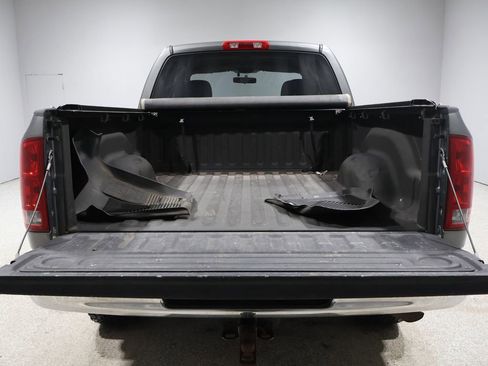 Used 2005 Dodge Ram 1500 Truck SLT w/ Trailer Tow Group image 9