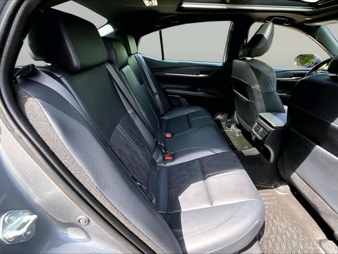 Certified 2025 Toyota Camry XSE AWD/4WD image 19