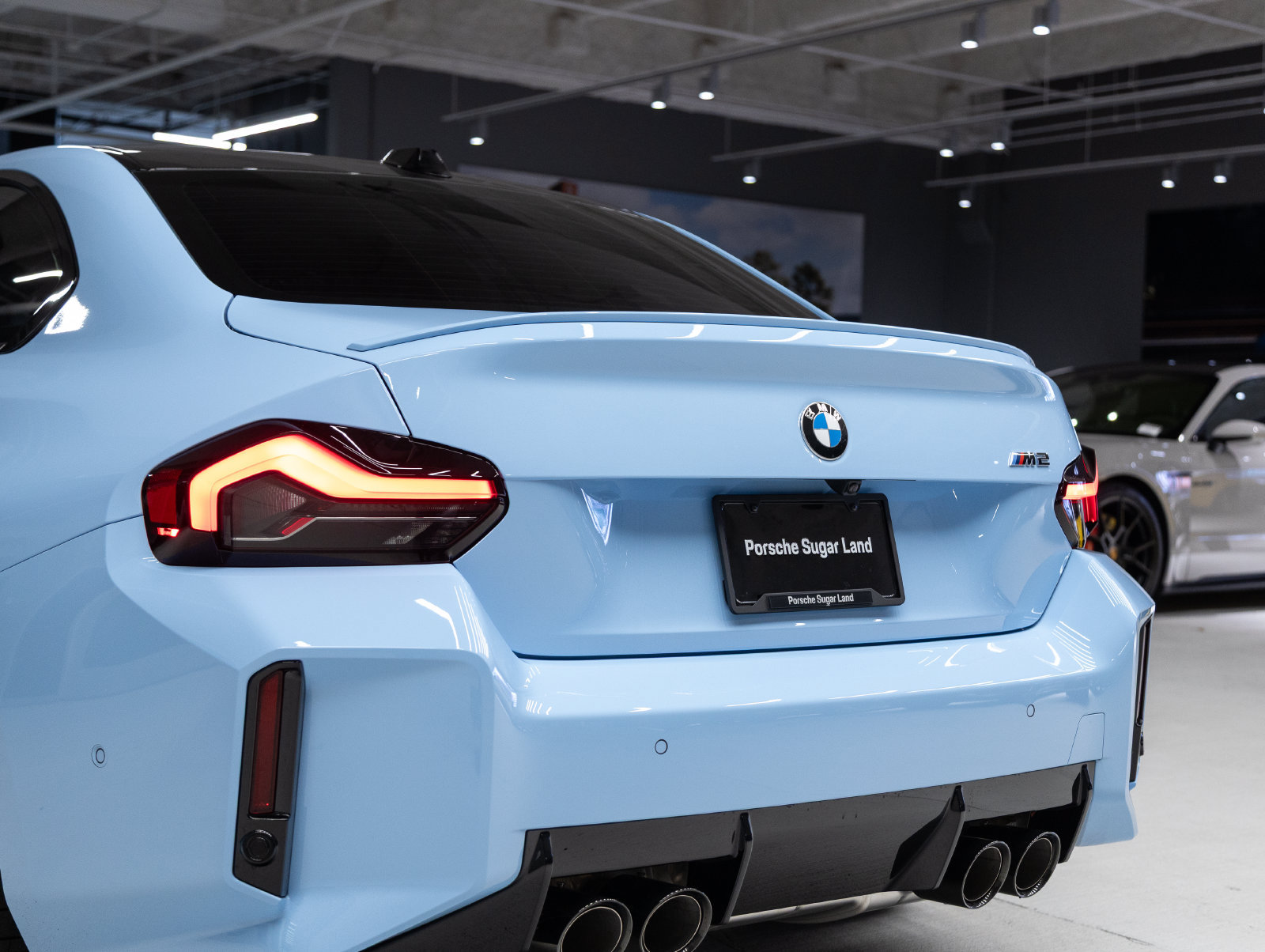 Used 2026 BMW M2 w/ Lighting Package RWD image 31