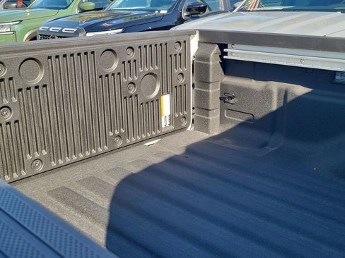 New 2026 Nissan Frontier SV RWD image 6