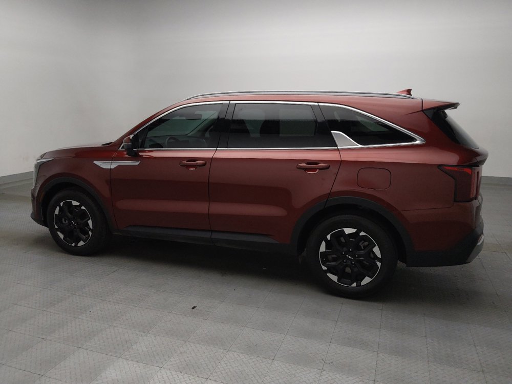 Used 2024 Kia Sorento S FWD image 3