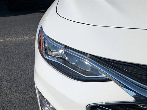 Certified 2024 Chevrolet Malibu LT image 10