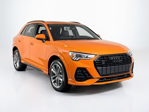 Used 2025 Audi Q3 2.0T Premium w/ Convenience Package AWD/4WD image 7