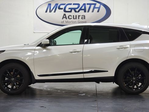 Used 2025 Acura RDX Base image 10