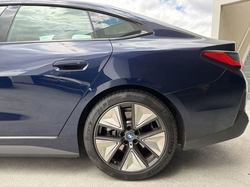 Certified 2023 BMW i4 eDrive40 w/ Premium Package RWD image 4